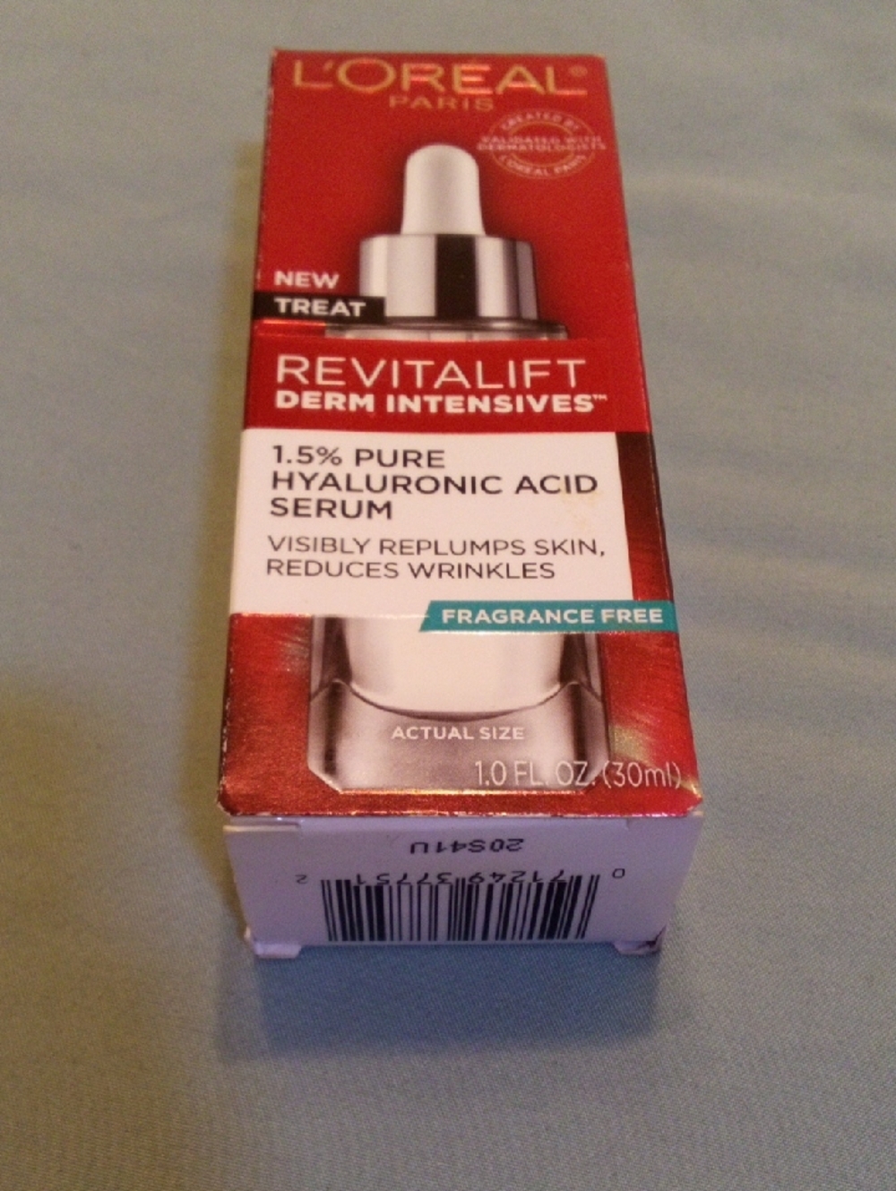 L'Oreal Revitalift Derm Intensives Hyaluronic Acid Serum - Red